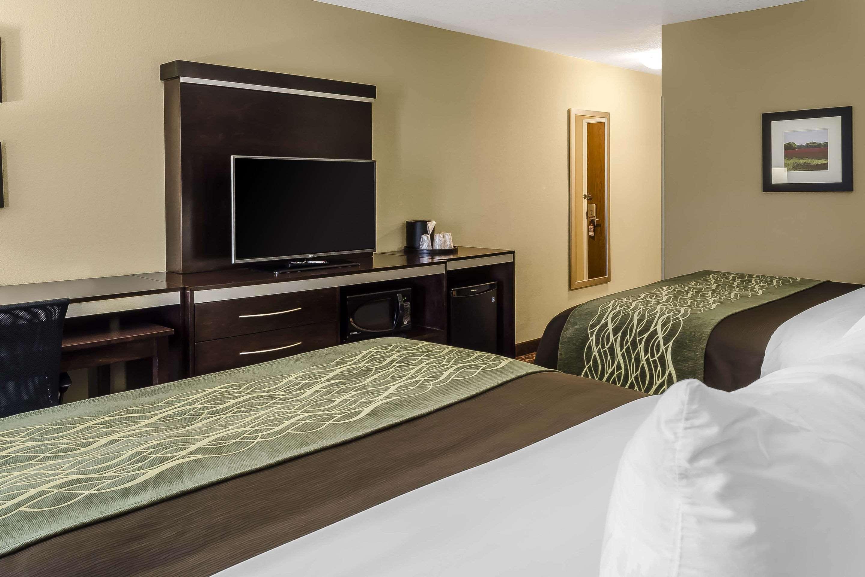 Comfort Inn & Suites Dothan East Екстер'єр фото