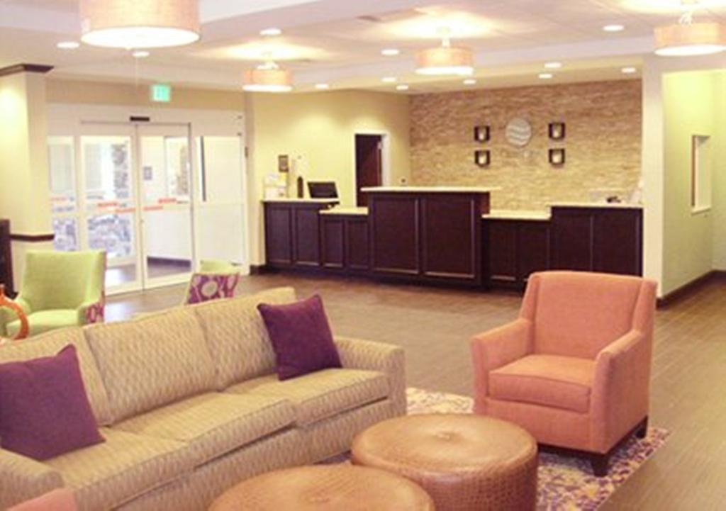 Comfort Inn & Suites Dothan East Екстер'єр фото