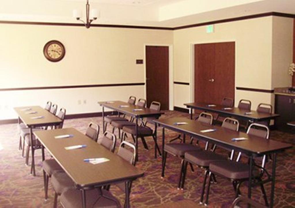 Comfort Inn & Suites Dothan East Екстер'єр фото