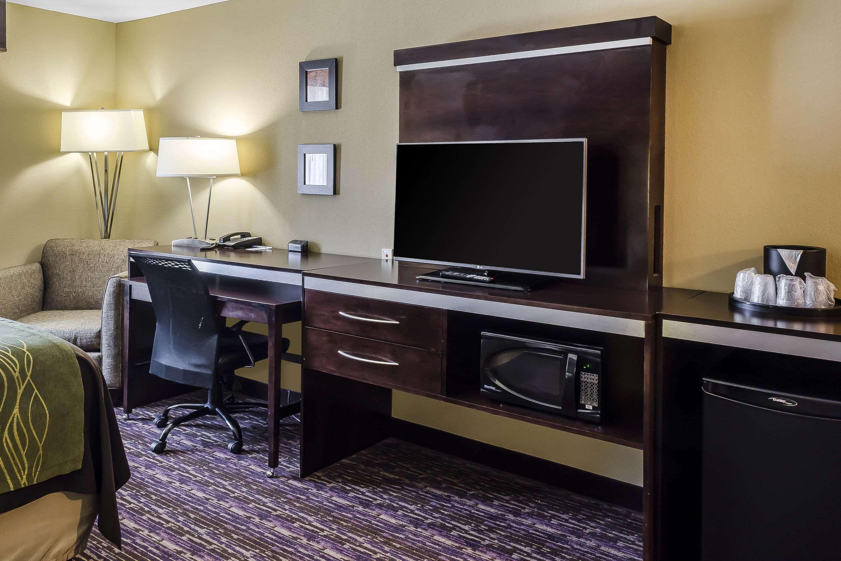 Comfort Inn & Suites Dothan East Екстер'єр фото
