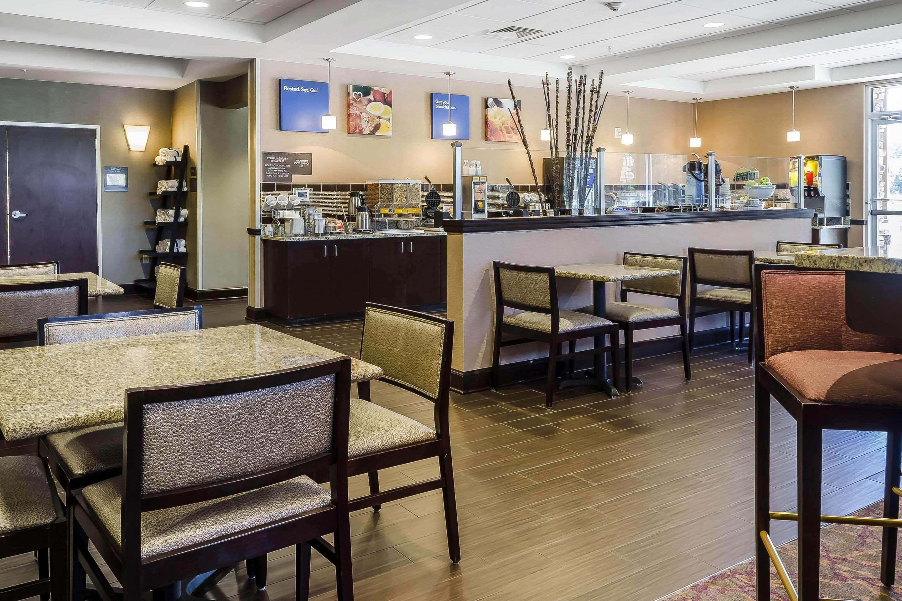 Comfort Inn & Suites Dothan East Екстер'єр фото