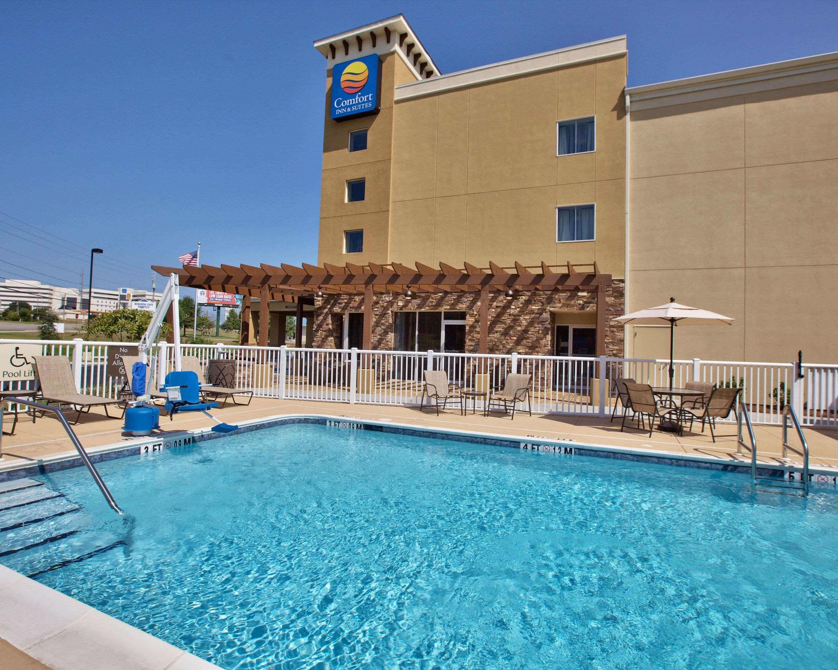 Comfort Inn & Suites Dothan East Екстер'єр фото