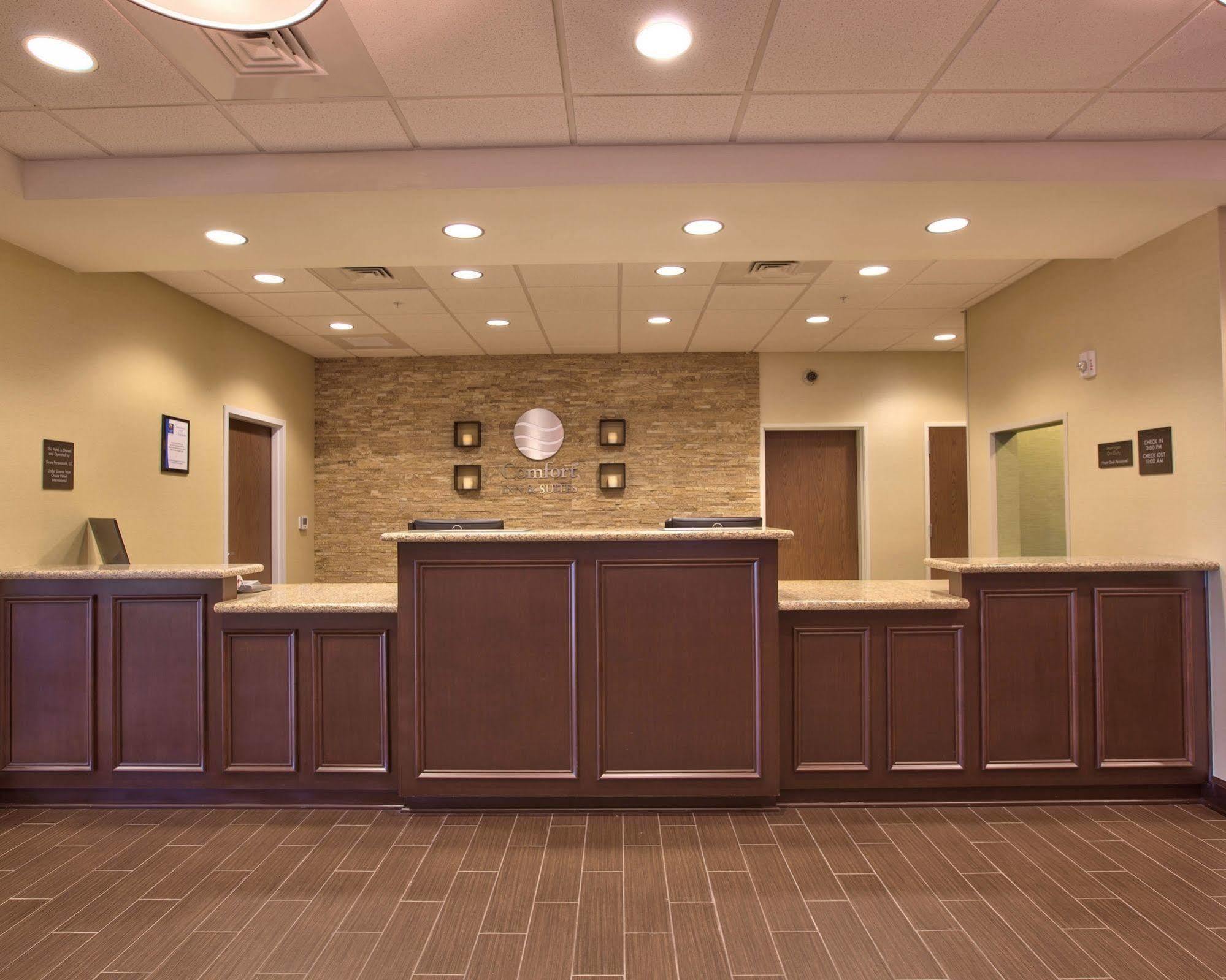 Comfort Inn & Suites Dothan East Екстер'єр фото
