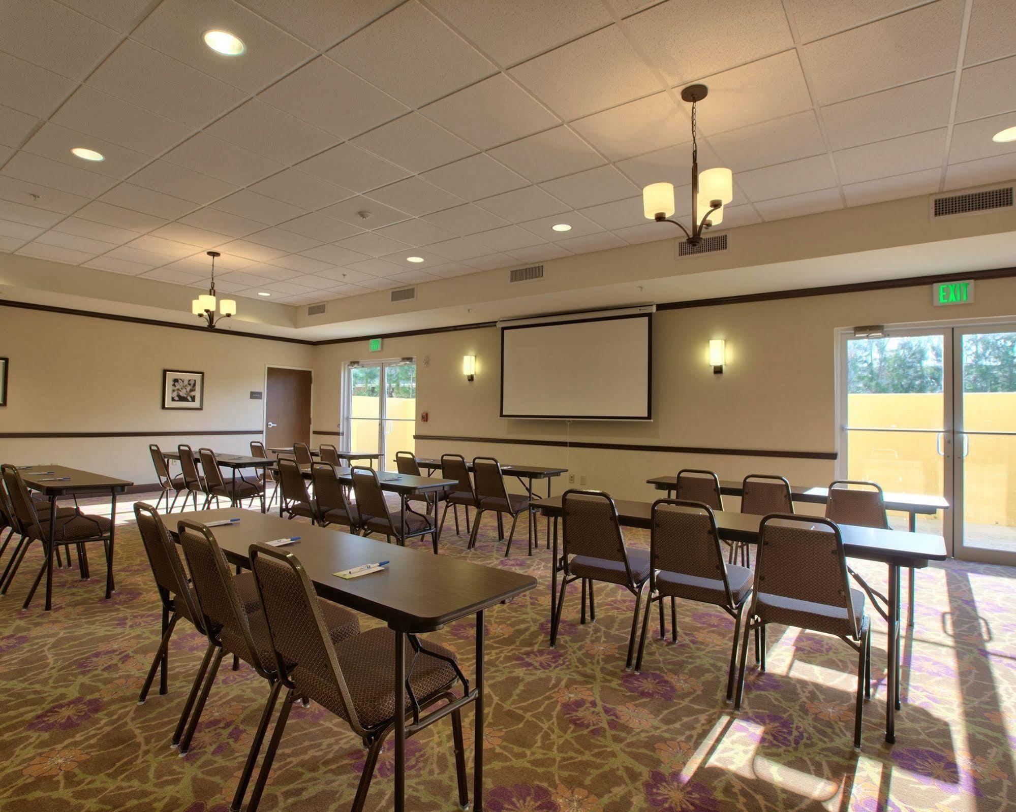 Comfort Inn & Suites Dothan East Екстер'єр фото